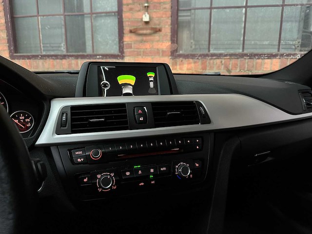 Bmw 316i touring executive 136pk 2013 3-serie f31, k-455-px - afbeelding 18 van  42