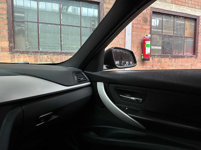 Bmw 316i touring executive 136pk 2013 3-serie f31, k-455-px - afbeelding 21 van  42