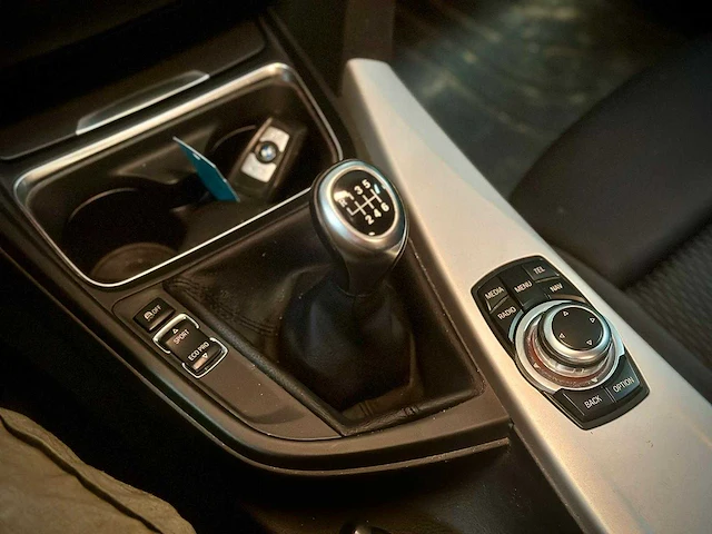 Bmw 316i touring xexecutive; 2-tjt-55 - afbeelding 7 van  16