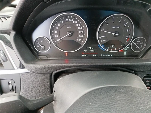 Bmw 318 ia,2017 - afbeelding 15 van  35