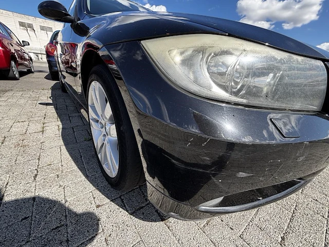 Bmw 318d, 2008 - afbeelding 16 van  35