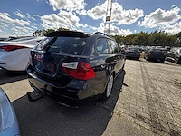 Bmw 318d, 2008 - afbeelding 31 van  35