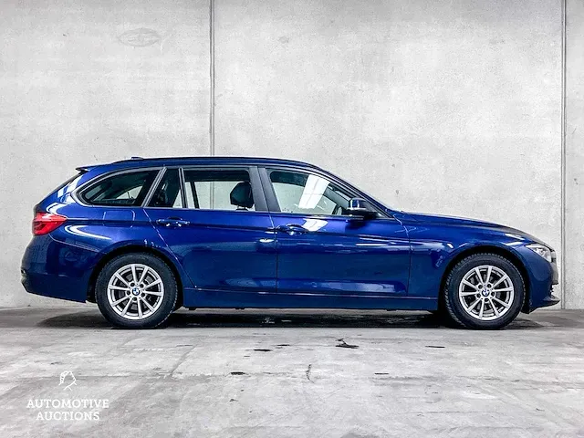 Bmw 318d touring 2.0 136pk 2018 3-serie - afbeelding 4 van  54