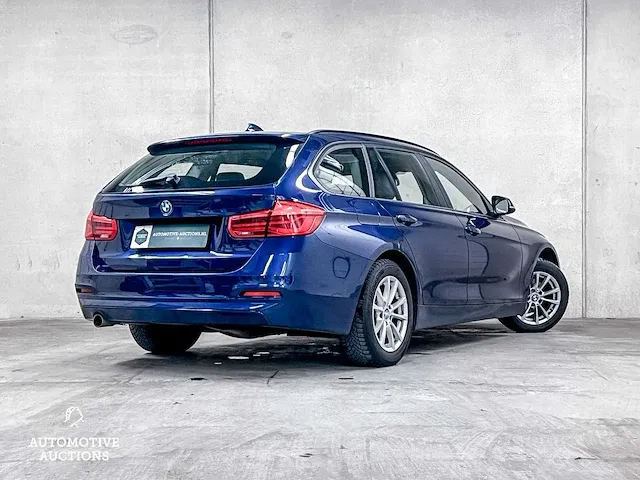 Bmw 318d touring 2.0 136pk 2018 3-serie - afbeelding 8 van  54