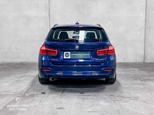 Bmw 318d touring 2.0 136pk 2018 3-serie - afbeelding 13 van  54