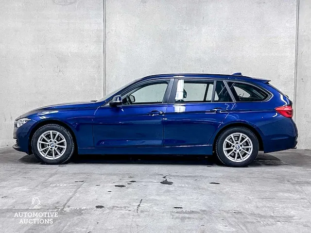 Bmw 318d touring 2.0 136pk 2018 3-serie - afbeelding 18 van  54