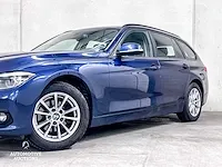 Bmw 318d touring 2.0 136pk 2018 3-serie - afbeelding 23 van  54