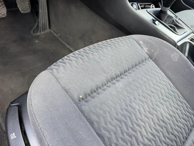 Bmw 318i, 1999 - afbeelding 2 van  25