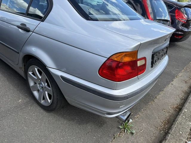 Bmw 318i, 1999 - afbeelding 21 van  25