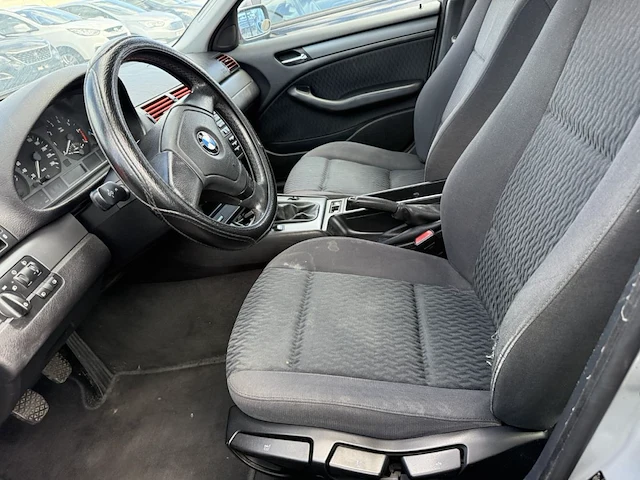 Bmw 318i, 1999 - afbeelding 24 van  25