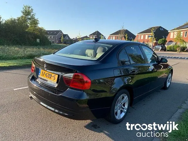 Bmw 318i business line, 17-gvr-5 - afbeelding 12 van  26