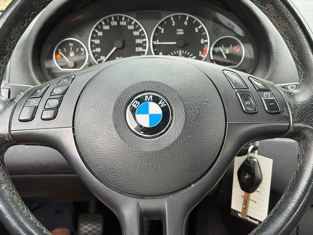 Bmw 318i lifestyle executive, 18-lp-lv - afbeelding 3 van  15
