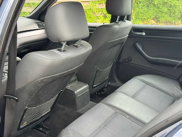 Bmw 318i lifestyle executive, 18-lp-lv - afbeelding 15 van  15