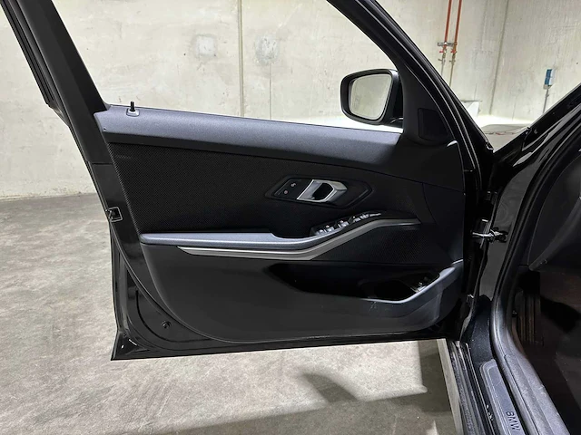 Bmw 318i touring business edition 156pk 2022 3-serie, n-938-vx - afbeelding 25 van  46