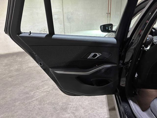 Bmw 318i touring business edition 156pk 2022 3-serie, n-938-vx - afbeelding 27 van  46