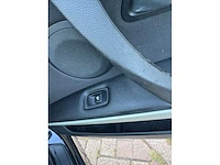 Bmw 318i touring business line, 11-gnp-1 - afbeelding 15 van  28