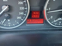 Bmw 318i touring business line, 11-gnp-1 - afbeelding 25 van  28