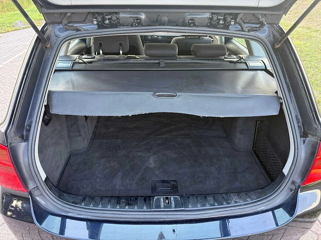 Bmw 318i touring business line, 11-gnp-1 - afbeelding 27 van  28