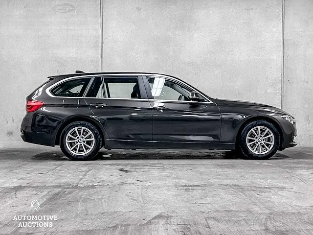 Bmw 318i touring centennial executive 136pk 2017 3-serie (origineel-nl), kz-621-p - afbeelding 2 van  55