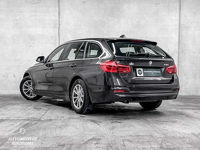 Bmw 318i touring centennial executive 136pk 2017 3-serie (origineel-nl), kz-621-p - afbeelding 13 van  55