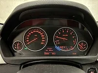 Bmw 318i touring centennial executive 136pk 2017 3-serie (origineel-nl), kz-621-p - afbeelding 18 van  55