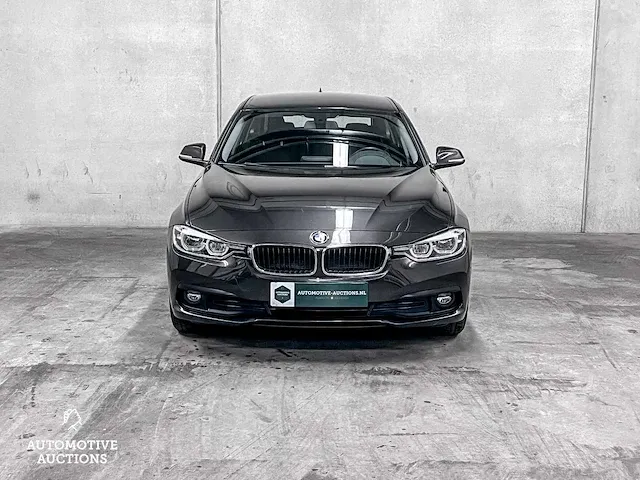 Bmw 318i touring centennial executive 136pk 2017 3-serie (origineel-nl), kz-621-p - afbeelding 23 van  55