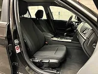 Bmw 318i touring centennial executive 136pk 2017 3-serie (origineel-nl), kz-621-p - afbeelding 35 van  55