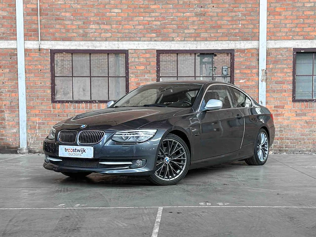 Bmw 320i corp.l.min. ed. 3-serie coupé 163pk 2011, 86-sps-8 - afbeelding 1 van  41