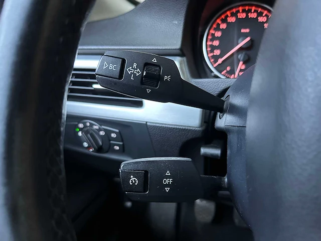 Bmw 320i corp.l.min. ed. 3-serie coupé 163pk 2011, 86-sps-8 - afbeelding 18 van  41
