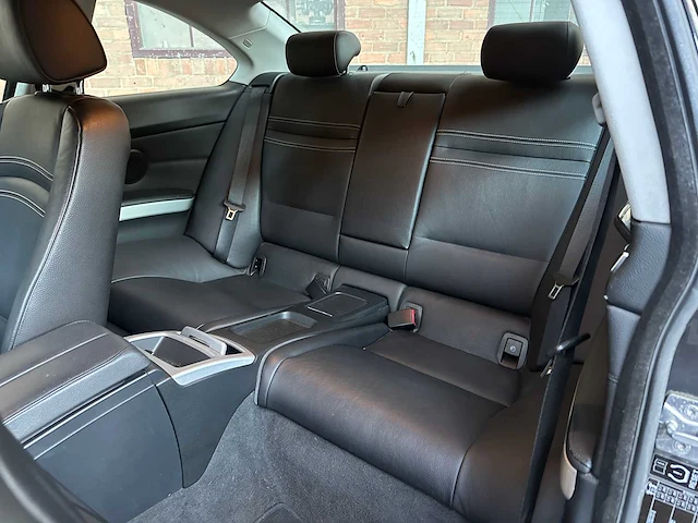 Bmw 320i corp.l.min. ed. 3-serie coupé 163pk 2011, 86-sps-8 - afbeelding 28 van  41