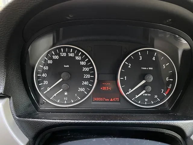 Bmw 320i dynamic executive automaat, 30-sf-zl - afbeelding 2 van  20