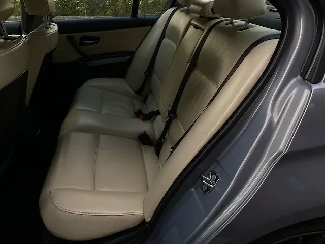 Bmw 320i dynamic executive automaat, 30-sf-zl - afbeelding 18 van  20