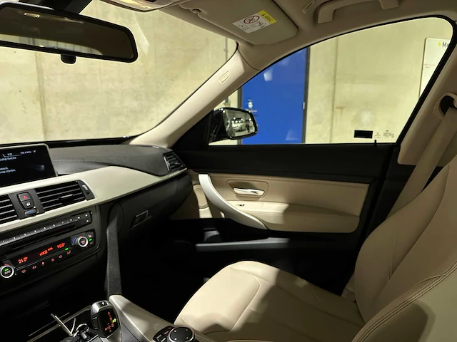 Bmw 320i gran turismo high executive 184pk 2014 3-serie f34, 7-xtb-19 - afbeelding 14 van  43