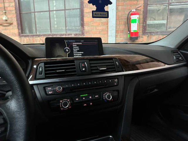 Bmw 320i high executive 184pk 2012 3-serie, 75-xgb-4 - afbeelding 20 van  42