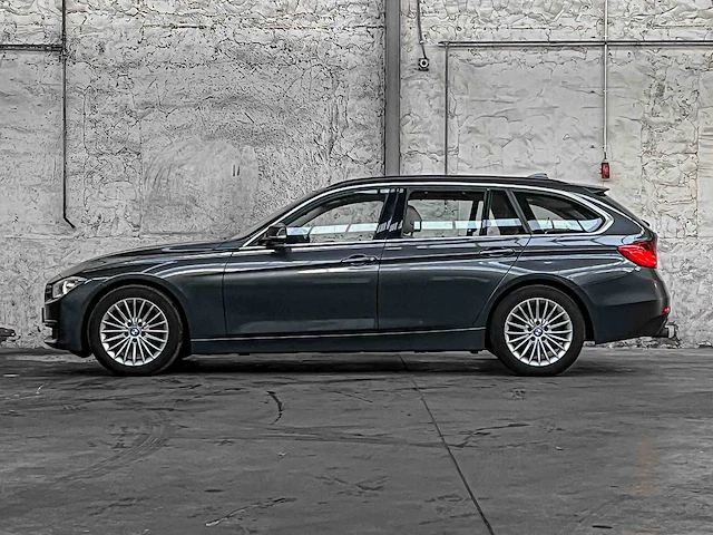 Bmw 320i touring 184pk 2013 (origineel-nl), 1-ktj-01 - afbeelding 8 van  45