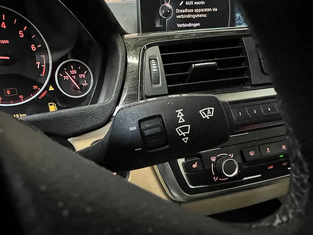 Bmw 320i touring 184pk 2013 (origineel-nl), 1-ktj-01 - afbeelding 15 van  45