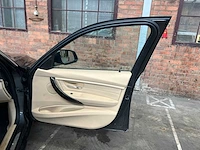 Bmw 320i touring 184pk 2013 (origineel-nl), 1-ktj-01 - afbeelding 32 van  45