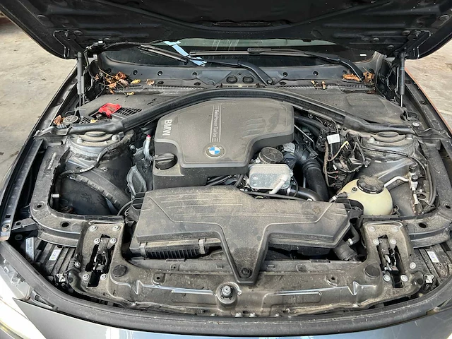 Bmw 320i touring 184pk 2013 (origineel-nl), 1-ktj-01 - afbeelding 38 van  45
