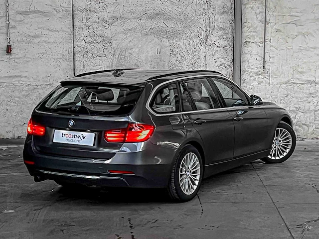 Bmw 320i touring 184pk 2013 (origineel-nl), 1-ktj-01 - afbeelding 45 van  45