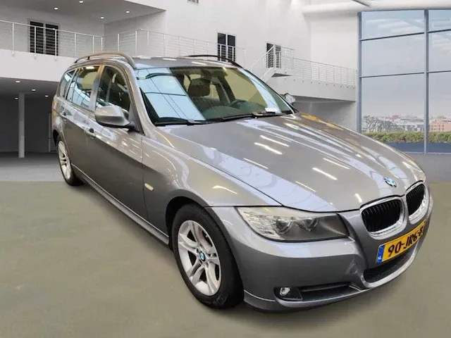 Bmw 320i touring business line, 90-jrg-8 - afbeelding 12 van  18
