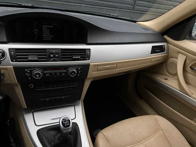 Bmw 320i touring business line style, 80-kns-7 - afbeelding 3 van  20