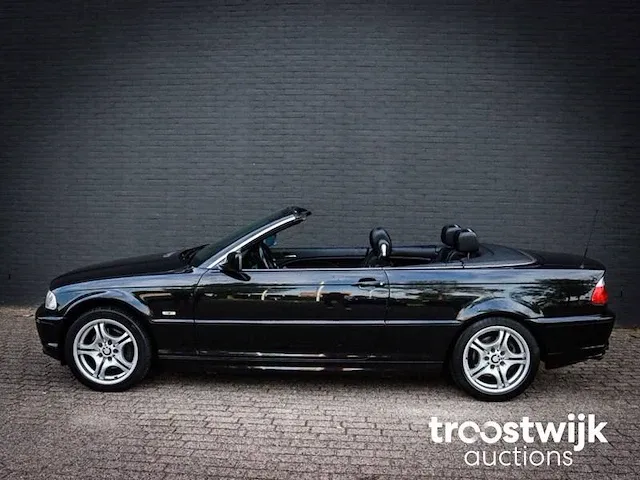 Bmw 323i cabrio executive automaat, 47-hx-dp - afbeelding 2 van  17