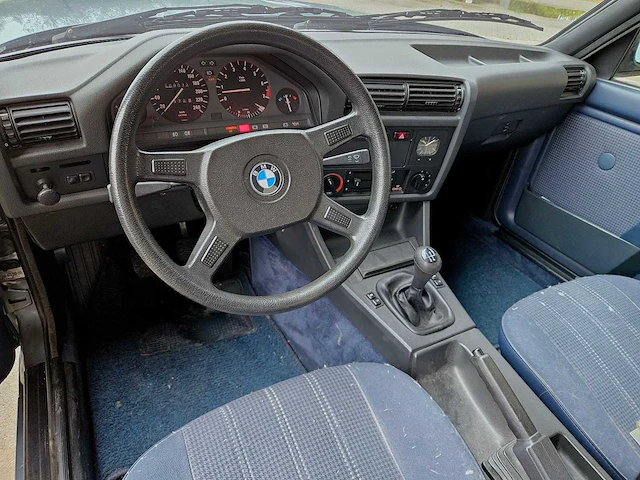 Bmw 325i bauer tc, rz-35-pb - afbeelding 19 van  50