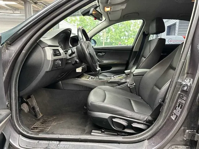 Bmw 325i business line, 43-tz-hj - afbeelding 12 van  15