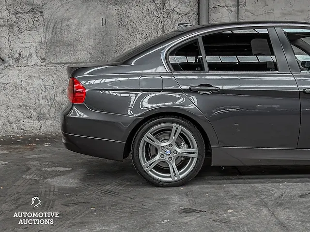 Bmw 325i dynamic executive 218pk 2005 3-serie, 7-xfv-97 - afbeelding 5 van  59