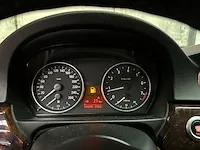 Bmw 325i dynamic executive 218pk 2005 3-serie, 7-xfv-97 - afbeelding 28 van  59