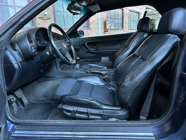 Bmw 325i e36 cabrio 3-serie 192pk 1993, p-579-pb -youngtimer- - afbeelding 25 van  37