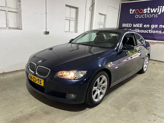 Bmw 325i executive coupe, 66-zj-ts - afbeelding 1 van  28