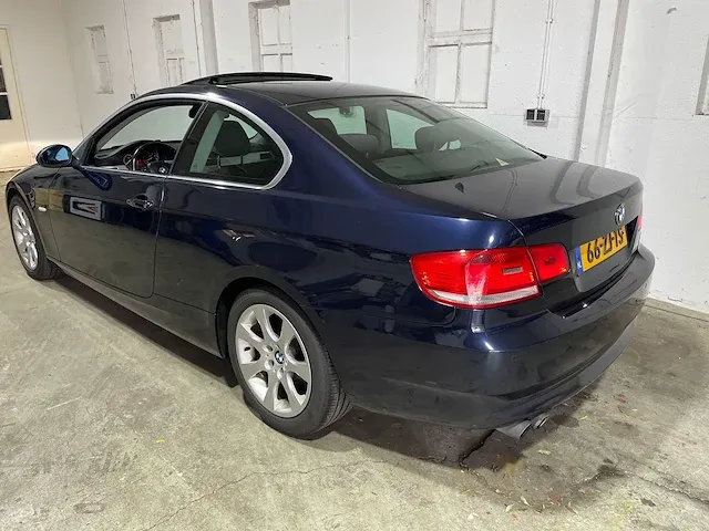 Bmw 325i executive coupe, 66-zj-ts - afbeelding 4 van  28