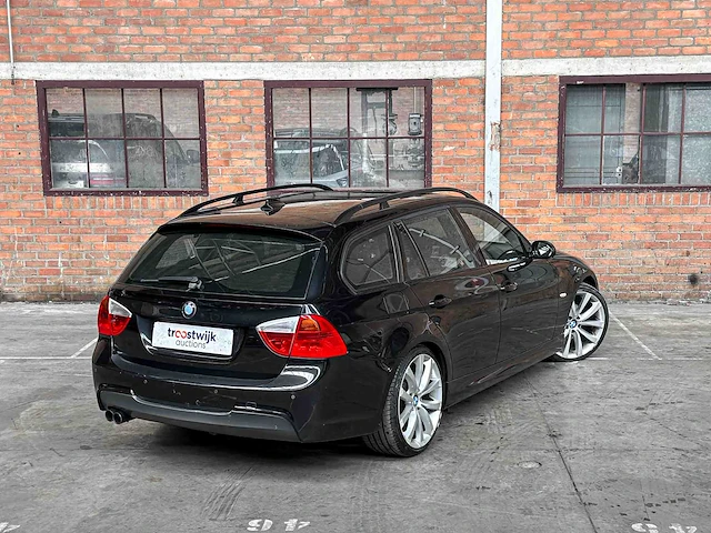 Bmw 325i touring high executive 218pk 2006 3-serie, 6-sfx-12 youngtimer - afbeelding 12 van  43